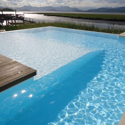 PISCINES DESBORDANTS.
