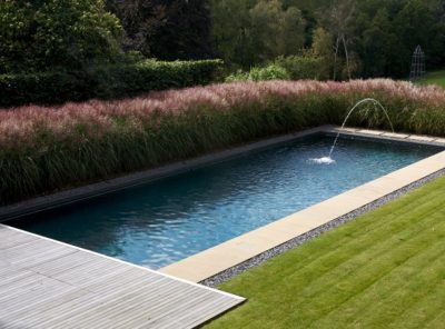 PISCINES AMB JARDÍ.
